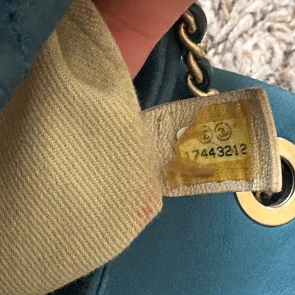 Chanel Small Chic Quilt Flap Bag - Picture 8 of 13